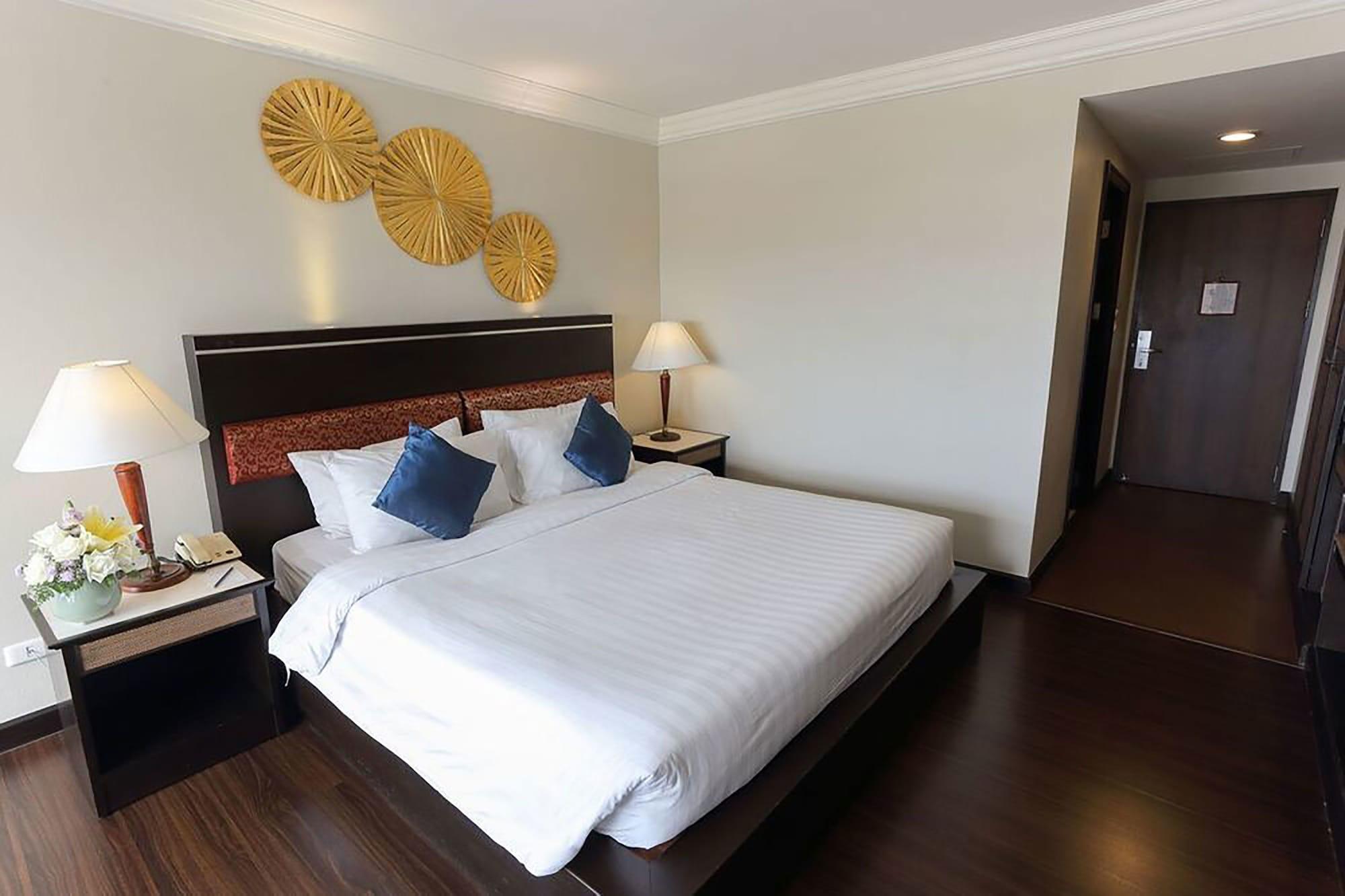 Amora Thapae Hotel Chiang Mai Exterior foto